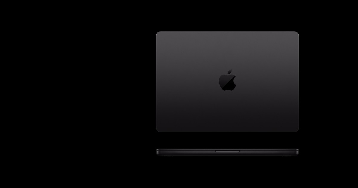 MacBook Pro 14" with M5 Pro chip